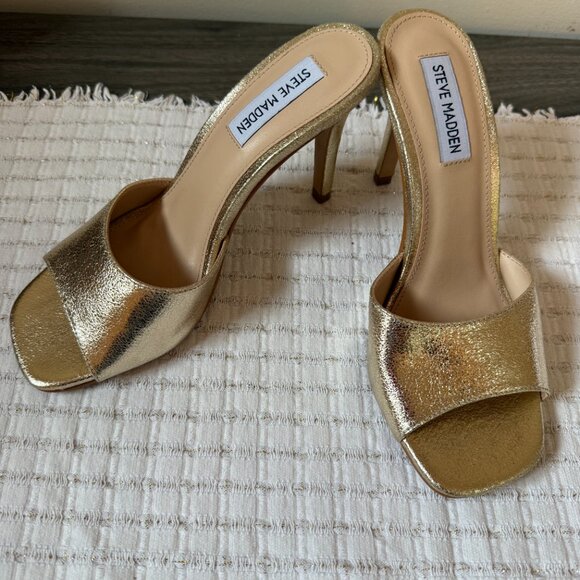 Heel Sandals - Picture 1 of 4